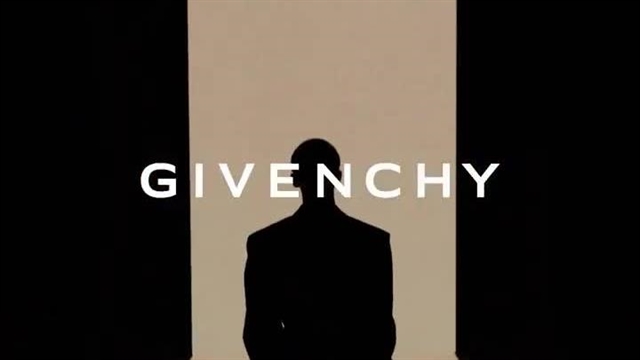 هیونجین به عنوان سفیر جدید برند Givenchy Beauty معرفی شد نماشا