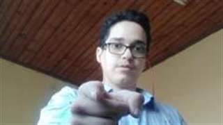 موزیک ویدیو آهنگی از دیجی حمیدرضا امیرزاده به نام نازک نارنجی از آلبوم ویدیویی چشمان سیاه