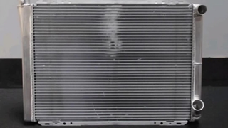 سوراخ شدن رادیاتور ماشین