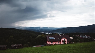 آهنگ ماندگار از شادمهر عقیلی