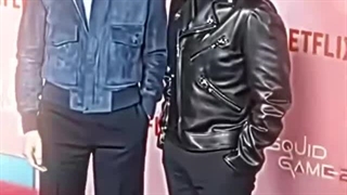 فقط جوری که 001 به 456 نگاه می کنه