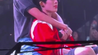 تولد ای ان مون مبارک .باورم نمیشه داره داره بزرگ میشه ولی برا من که هنوزم همون بچه نون کوچولوهه