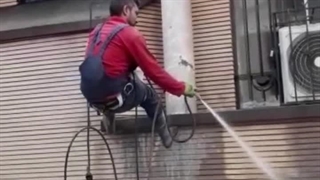 نماشویی کثیف ترین نمای آجری