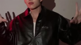 دیگه کم مونده بود پوند با ایگلو برقصه-ــ-^^