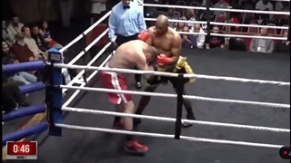 دومین پیروزی اولیور مک‌کال ۵۹ ساله پس از بازگشت به رینگ بوکس