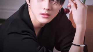 چطوری هم کیوته هم خفن؟؟(دیگه خودم اعتراف میکنم میدونم دیر شد:خنده:)چه دختر خوبی هستم خودم اعتراف میکنم:خنده: