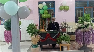 شعر خوانی سید محمود فاطمی در انجمن ادبی فریاد نیکان شب عیدمبعث بهمن ماه11403