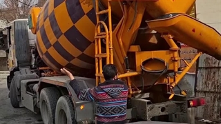 بتن ریزی فونداسیون 140 متری محدوده حکیمیه