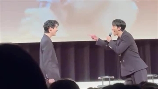 من وقتی یکی باهام عاشقانه رفتار میکنه