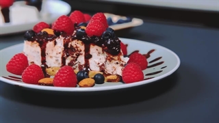 معرفی دوره آموزش کیک پزی در آموزشگاه دنیز