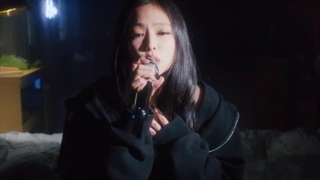 اجرای زنده آهنگ love hangover از جنی (jennie) عضو گروه بلک پینک (black pink) با کیفیت ۱۰۸۰