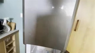 چگونه صدای قل قل آب و جیر جیر درب یخچال را قطع کنیم؟