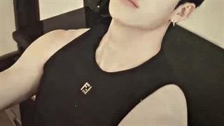 این داستان: کریستوفر بنگ و رکابی های استی کشش!