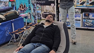 مبل بادی زیرپایی دار بزرگسال اینتکس