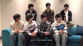 برنامه دبیو گروه KickFlip به نام KickFlip Debut Lecture قسمت 4 با حضور نایون و مومو (Twice) + زیرنویس فارسی