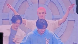 مینهو، چانگبین و هیون‌جین چالشِ Shanghai Romance رو انجام دادن!!