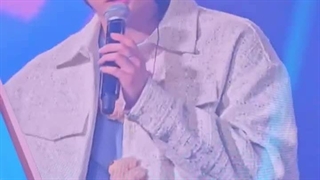 <<لینو: سلام من گربه ی چاقالو .. هستم!>>