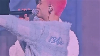 هیون‌جین داشت به تیم مقابلشون