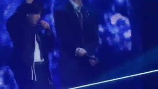 کات کامل اجرای Walking on Water