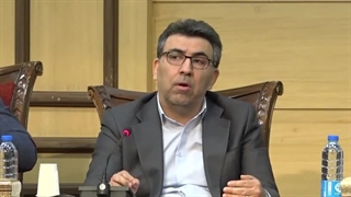 اوراق تبعی عاملی برای ترغیب سهامداران (فیلم)