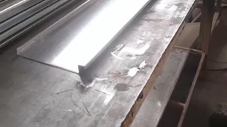 تولید تابلو ریلی آلومینیوم ورق 3 میل و گالوانیزه ورق 2 میل (گروه صنعتی آذین سازه)