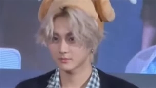 بچه ها اگه می تونید الان وارد لینکی که تو کامنتا می زارم وارد شید و هیتر عوضی که اون وسط به جونگوون هیت میده رو ریپور بدید