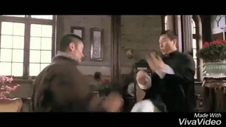 ضربات مشت رگباری دونی ین در فیلم ایپ من