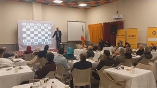 دکتر پیمان سلیمانی ثانی در سمینار نبرد من و بازار در رینگ صنعت آکنه