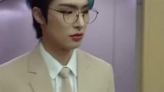 مَردم رو ببینین::چقدر خوشگله این بشر