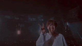 این دنیا هیچوقت واسه من کافی نیست...