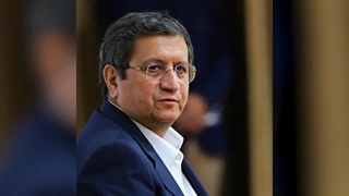 آیا اقتصاد ایران قربانى سیاست مى‌شود ؟ / عده‌اى به دنبال اهداف جناحى خود هستند(فیلم)