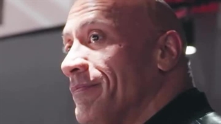 اشک‌های دواین جانسون در ویدئوی ادای احترام به پدر فقیدش