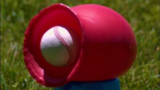 بادکنک های آب با حرکت آهسته شگفت انگیز به نظر می رسند!