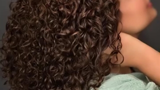 فرفری سنتر؛ تخصصی‌ترین مرکز فر دائم مو در تهران