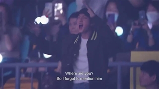 هوپی: جین؟ جین؟ کجایی؟ هوپی: ورلد واید هندسام ما سوکجین کیم/ جین: جیهوپ عاااشقتم(خیلی کیوتن من که مردم براشون....)