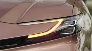 تویوتا کمری هیبرید