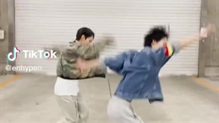 تیک تاک انهایپن نیکی و جونگوون Run BTS BTS...16.11.2022