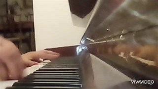 بهترین فیلم اجرا و آموزش پیانو توسط استاد گلریز فروردین از ایران مدرس