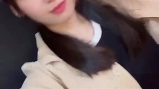 جی جی (در پشت صحنه ی سریال جواهر بخش ای)