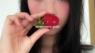 سلاممم خوبید؟ سراغی از من نگیریدااا!! شوخی میکنممم^^خوبید همه؟