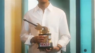 سریال جواهر بخش ای:)... من یوریو میخوام اصن یوریو بدین من کیفر واسه خودتون ایشش