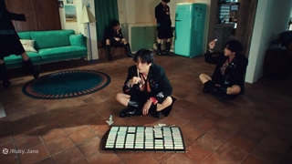 hold my hand / Stray Kids