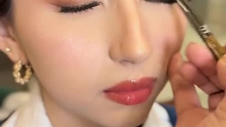 آرایش کردن فریا در پشت صحنه ی سریال جواهر بخش ای