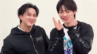 امیدوارم حمایت کنید ازش کپشن