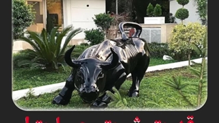 مجسمه گاو وال‌استریت فایبرگلاس | نماد قدرت اقتصادی