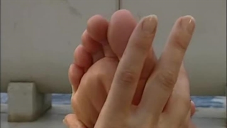 Essential Guide to Massage Techniques - Chapter17 - Reflexology Treatment