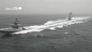 رژه دریایی ارتش جمهوری اسلامی در تنگه هرمز - جمعه ۲۹ فروردین ۱۴۰۴