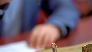 دکتر ابراهیم حاتمی پور کاشت ریش
