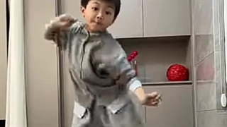 بچه ها من بچه جدید دارم:» هنوز سومی نیومده چهارمی اومد: خنده: لینکه چنلش تو کپ هست