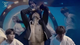 اولین اجرای آهنگ ویت آن می کای تو فن شوکیس